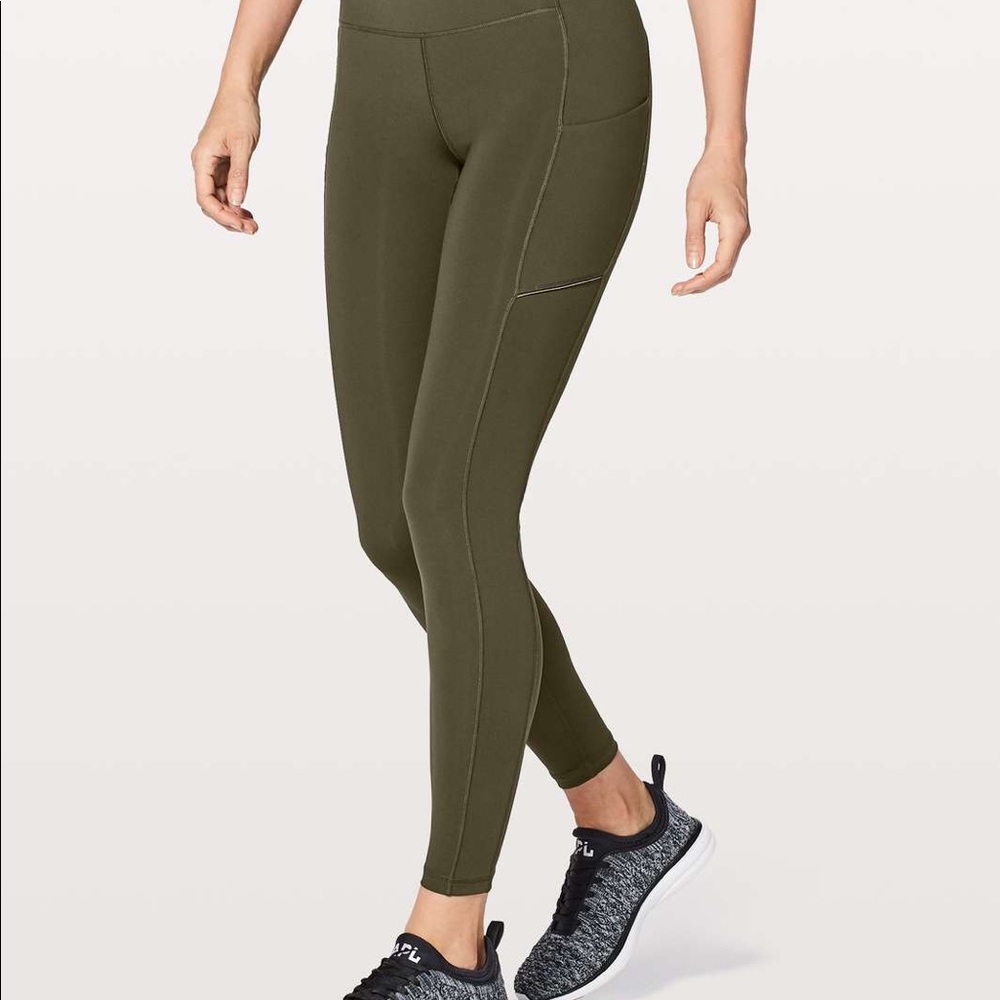 Lululemon Speed Up Tight DWR 28